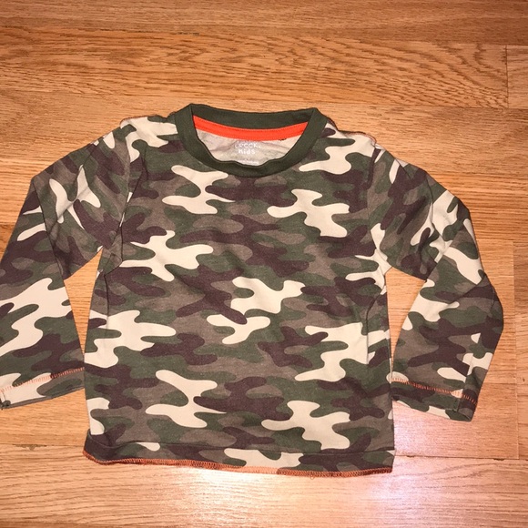 Bundle of Boy Shirts - Picture 6 of 6
